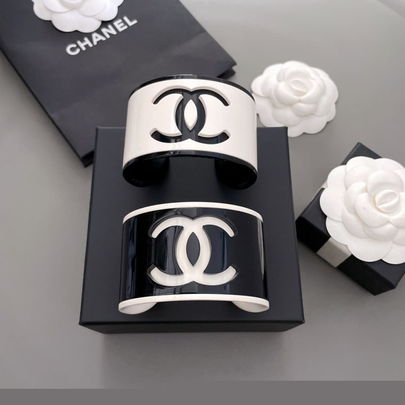 Ch*el bracelets